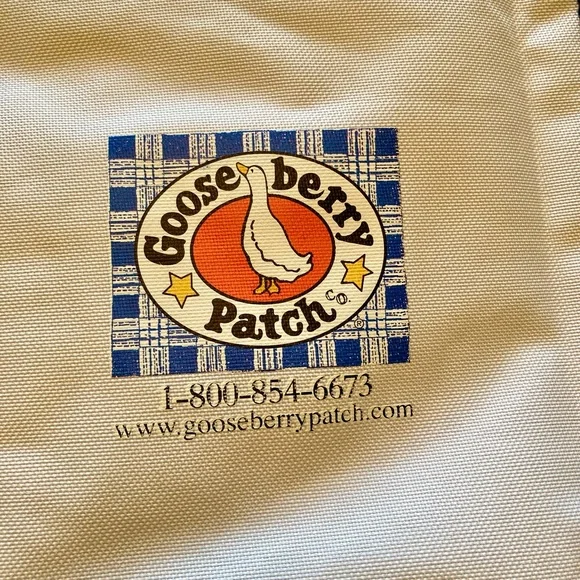 Gooseberry Patch Holiday Tote Bag - Picture 4 of 11